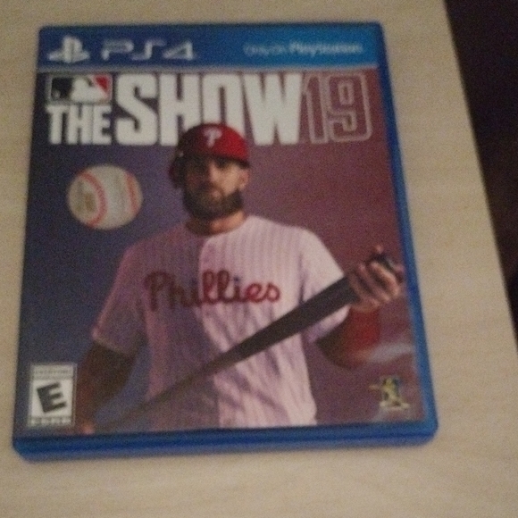 MLB The Show 19 for PS4 - Blue and Red Cover - Picture 1 of 1